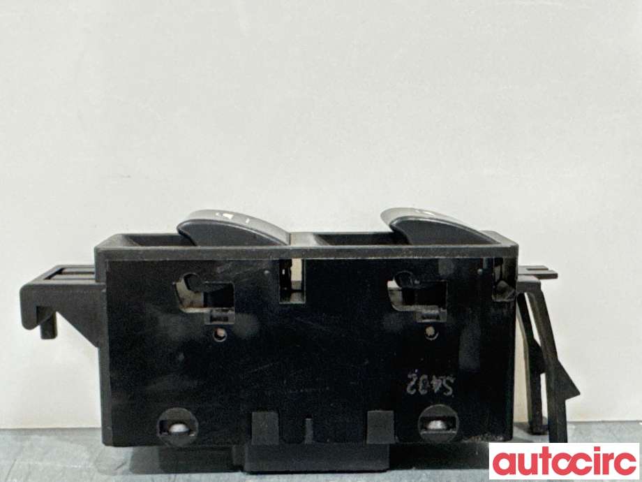 Bryter ruteheis til BMW 3-Serie 1998-2005 (E46) (E46) (BMW|61316908179||6131-8381514)