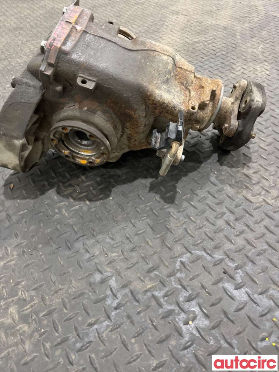 Kardang klokke bak til BMW 3-Serie 2005-2011 (E90/E91/E92/E93) (E90/E91/E92/E93) (BMW|33107591022|)