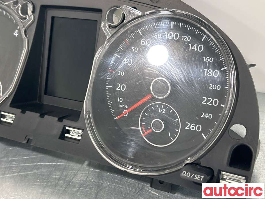 Instrumentpanel til VW Passat 2011-2015 (B7) (B7) (VOLKSWAGEN|3AA920870GX||3AA920870G)