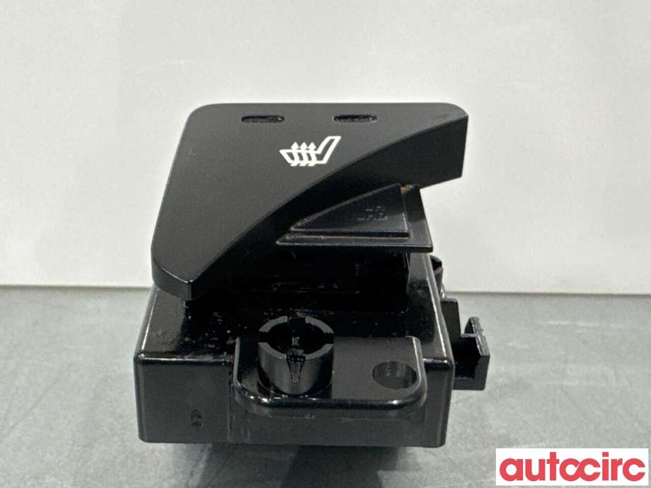 Bryter setevarme til Kia Sportage 2010-2016 (Type III)  (KIA|933303W000WK||93330-3W000WK)