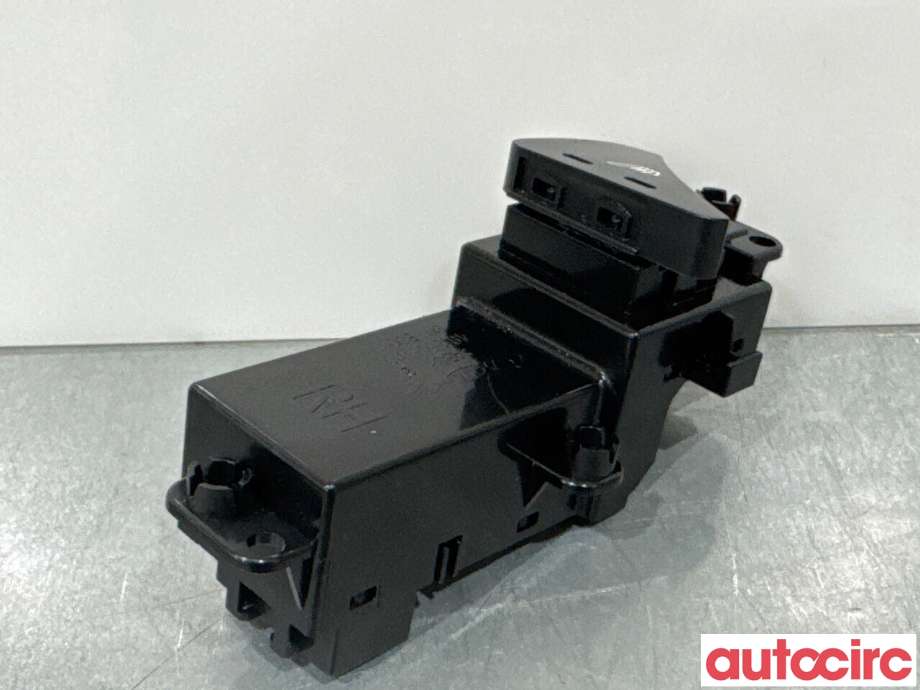 Bryter setevarme til Kia Sportage 2010-2016 (Type III)  (KIA|933403W000WK||93340-3W000WK)