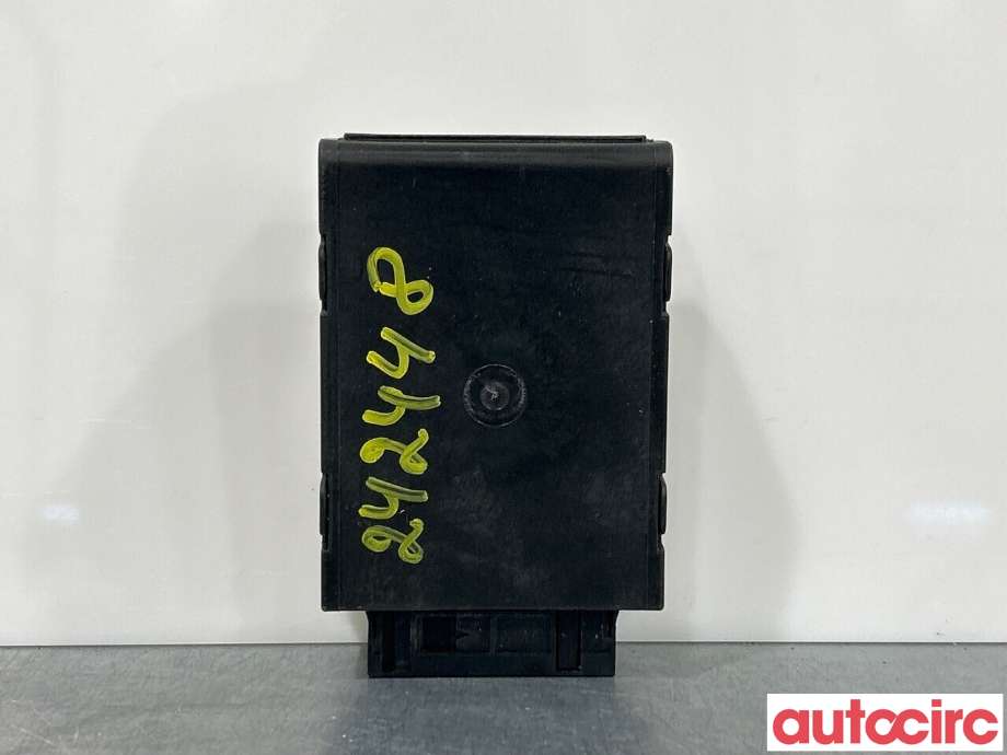 Styreenhet diverse til VW Passat 2011-2015 (B7) (B7) (VOLKSWAGEN|3AA905107B)