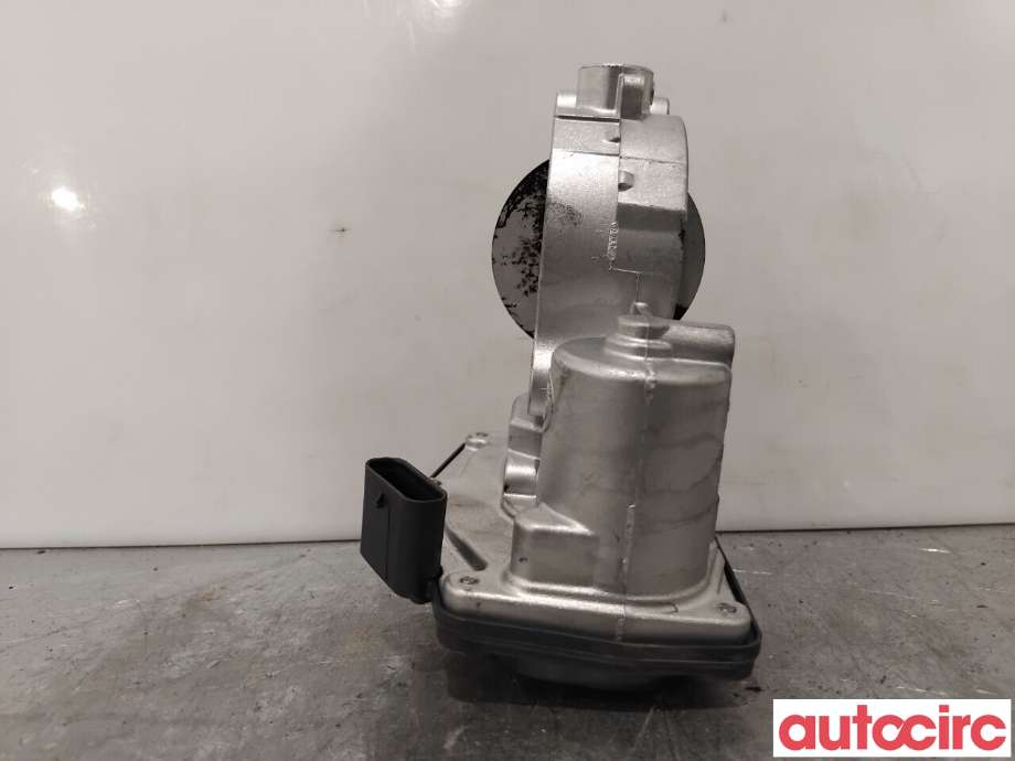 Spjeldhus til Toyota Verso 2009-2016 (Type III) (TOYOTA|22030WA010|50836904|13543465672)