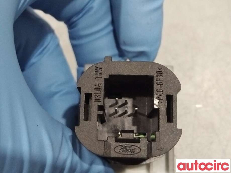 Bryter rutevarme til Ford Focus 2004-2007 (Type II, Fase 1)  (FORD|1386703|3M5T-18K574-AD)