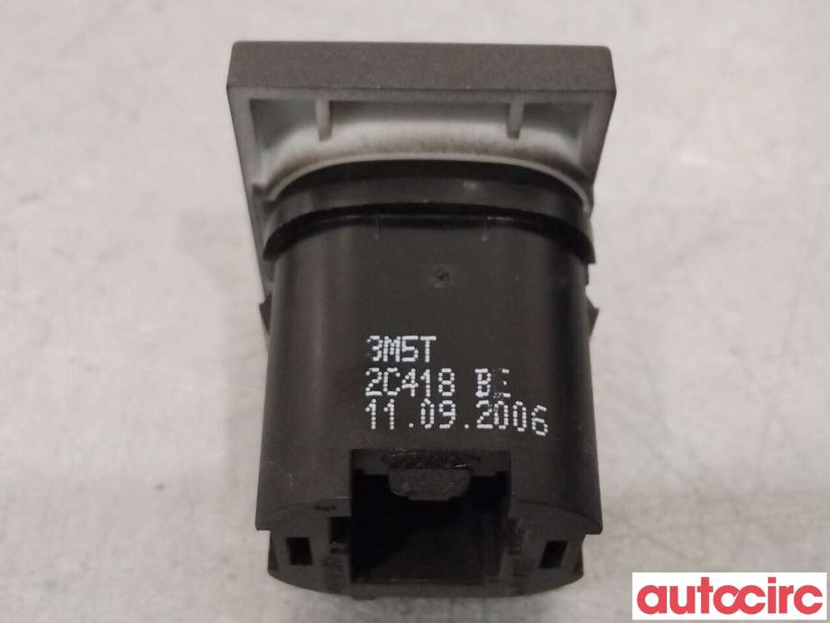 Bryter Antispinn til Ford Focus 2004-2007 (Type II, Fase 1) (FORD|1383527|3M5T-2C418-BE)