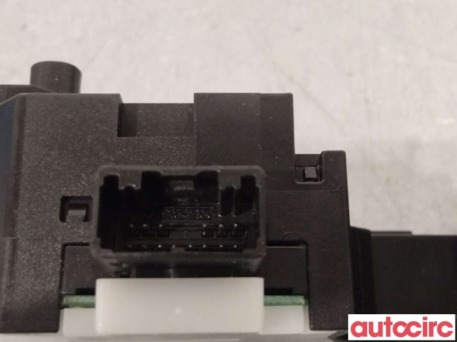 Bryter combi til Nissan Juke 2010-2014 (Fase 1)  (NISSAN|255601KK0C|)