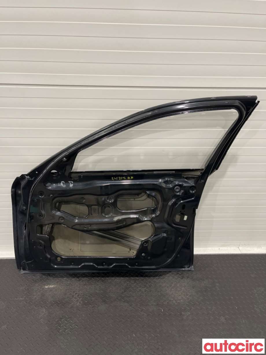 Dør høyre foran til BMW 5-Serie 2010-2017 (F10/F11) (F10/F11) (BMW|41009628754||41007206108)