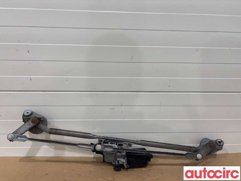Viskermotor frontrute til Toyota Land Cruiser 120 2002-2009  (TOYOTA|8511060350)