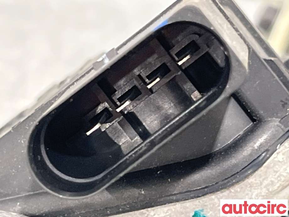 Viskermotor frontrute til Peugeot 5008 2017-->> (Type II)  (PEUGEOT|9810989580|1397225028|9824762480)
