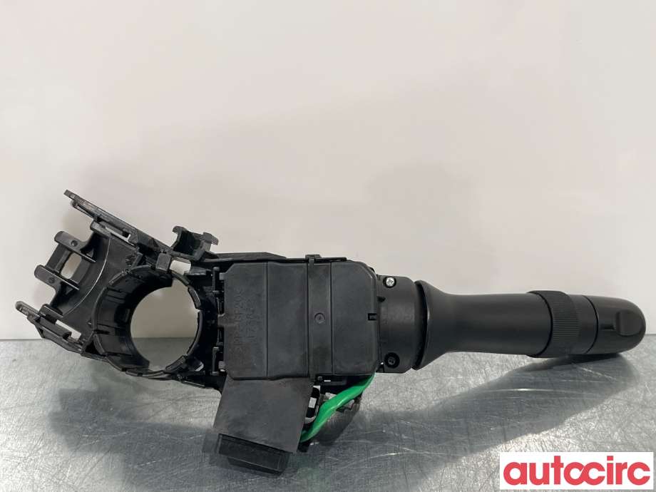 Bryter blink til Toyota Yaris 2012-2014 (Type III, Fase 1)  (TOYOTA|841400D300)