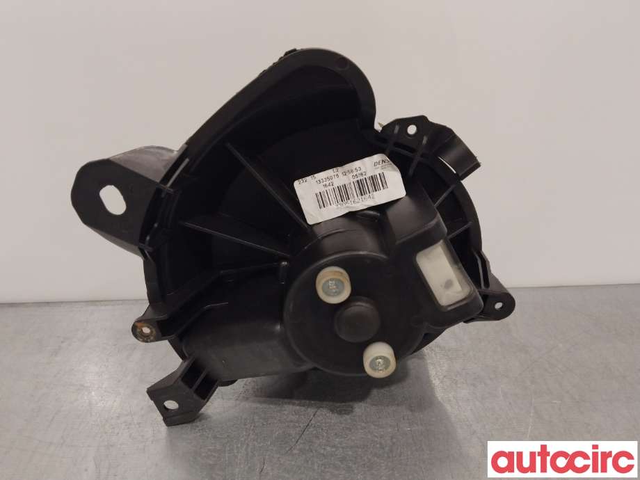 Varmeapparat motor til Opel Corsa E 2015-2019  (OPEL|13335075)