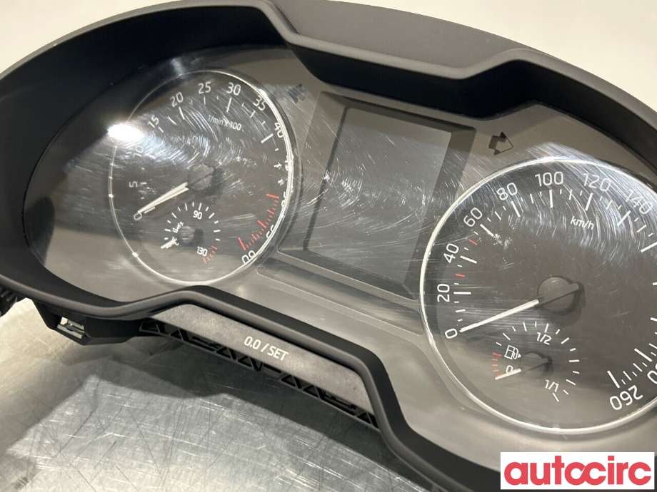Instrumentpanel til Škoda Octavia 2013-2016 (Type III, Fase 1)  (SKODA|8E0920871D|A2C83637200|5E0920871D)