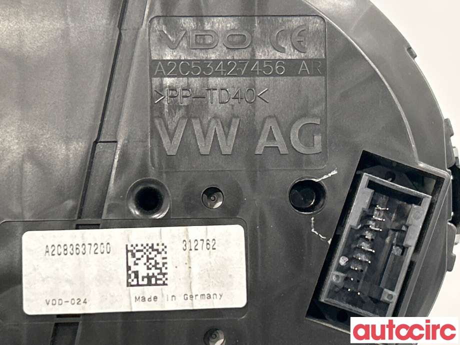 Instrumentpanel til Škoda Octavia 2013-2016 (Type III, Fase 1)  (SKODA|8E0920871D|A2C83637200|5E0920871D)