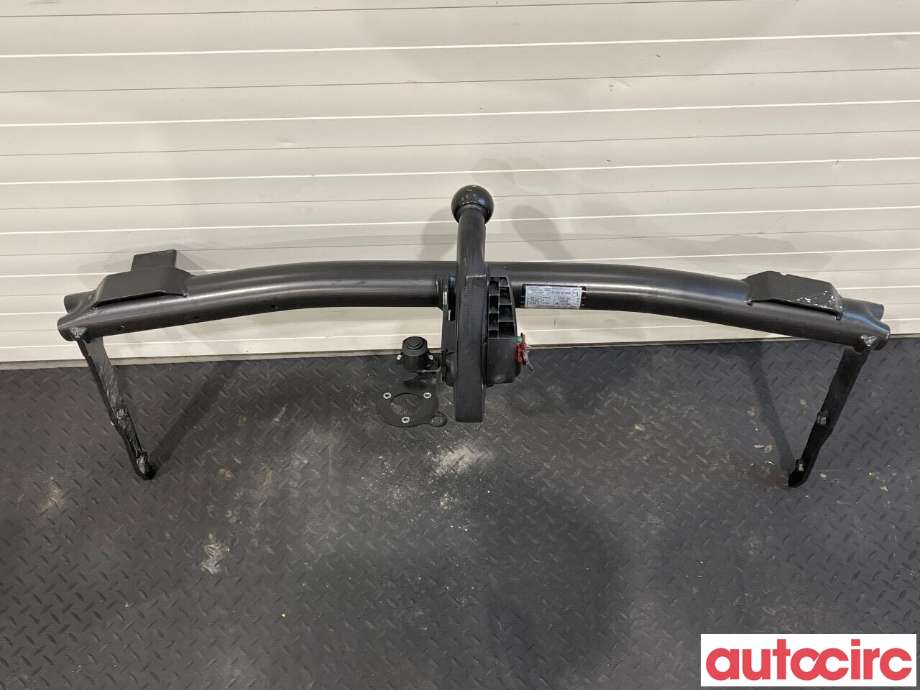 Hengerfeste til VW T-Cross 2019-->> (VOLKSWAGEN|2GM803881B|2GM803880C)