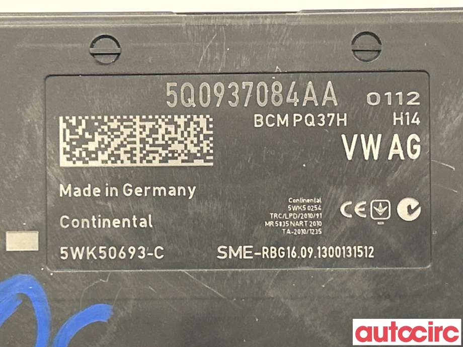 Styreenhet comfort (BCM) til Škoda Octavia 2013-2016 (Type III, Fase 1) (SKODA|5Q0937084AJ|5Q0937084AE|5Q0937084AA)