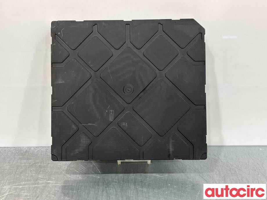 Styreenhet comfort (BCM) til Škoda Octavia 2013-2016 (Type III, Fase 1) (SKODA|5Q0937084AJ|5Q0937084AE|5Q0937084AA)