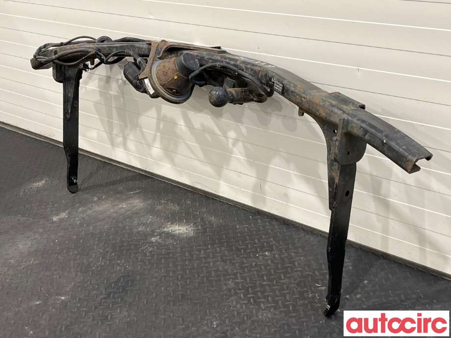 Hengerfeste til VW Tiguan 2016-2020 (Type II, Fase 1) (VOLKSWAGEN|5NA803881P|5NA803881E)