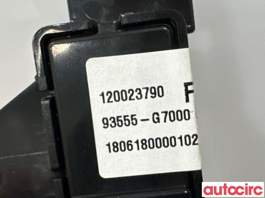 Bryter tanklokk til Hyundai Ioniq Electric 2016-2019 (Fase 1) (HYUNDAI|93555G7000T9Y|120023790|93555-G7000)