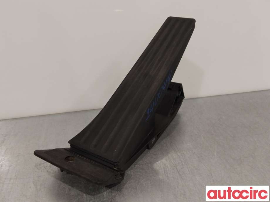 Pedal gass til BMW X6 2008-2014 (E71/E72) (E71/E72) (BMW|35426860784|35426788632)