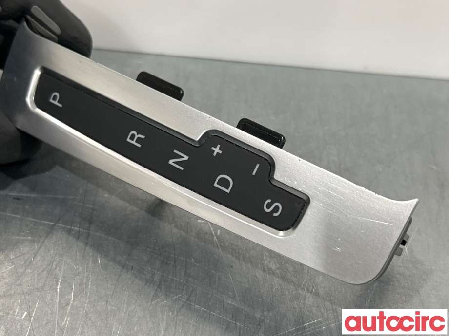 Diverse deler til Audi A4 2007-2014 (Type IV) (B8) (B8) (AUDI|8K1713463)
