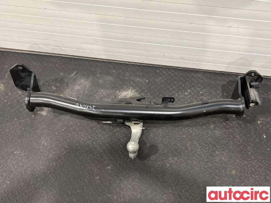 Hengerfeste til BMW X1 2022-->> (U11) (U11) (BMW|51125A481D4|E643|55R-023128)