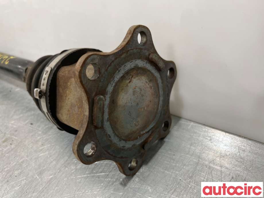 Drivaksel venstre foran til Audi A4 2004-2008 (Type III) (B7) (B7) (AUDI|8E0407451QX|K1AR|8E0407271AR)