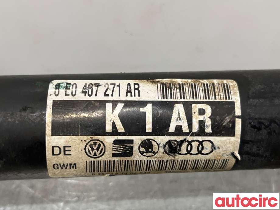 Drivaksel venstre foran til Audi A4 2004-2008 (Type III) (B7) (B7) (AUDI|8E0407451QX|K1AR|8E0407271AR)