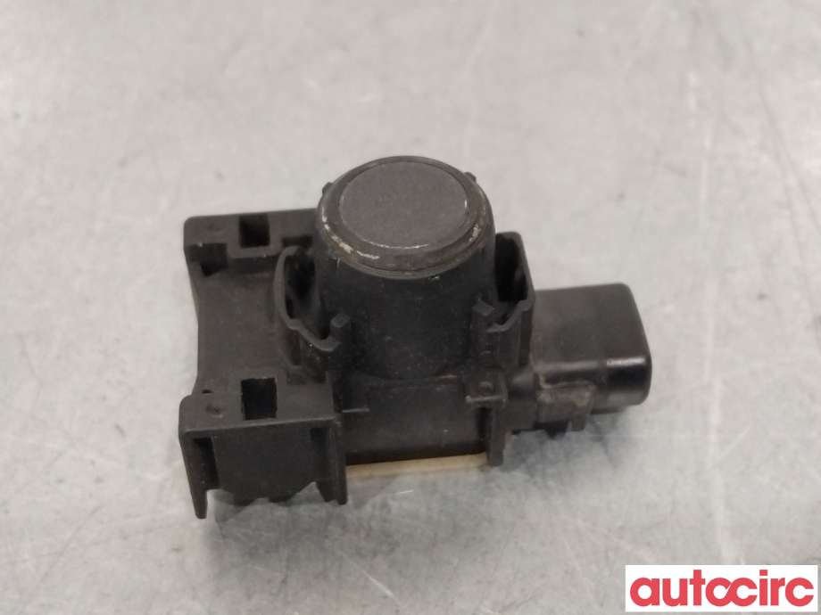 Parkeringssensor foran til Mazda 3, 2013-2016 (Type III, Fase 1) (MAZDA|KD4767UC1)