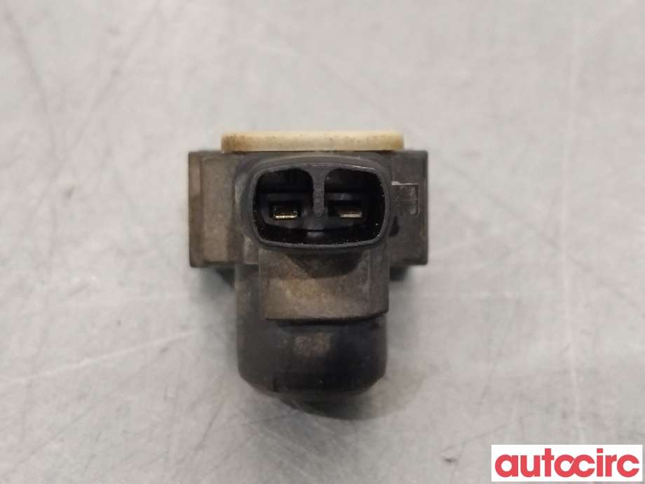 Parkeringssensor foran til Mazda 3 2013-2016 (Type III, Fase 1)  (MAZDA|KD4767UC1)