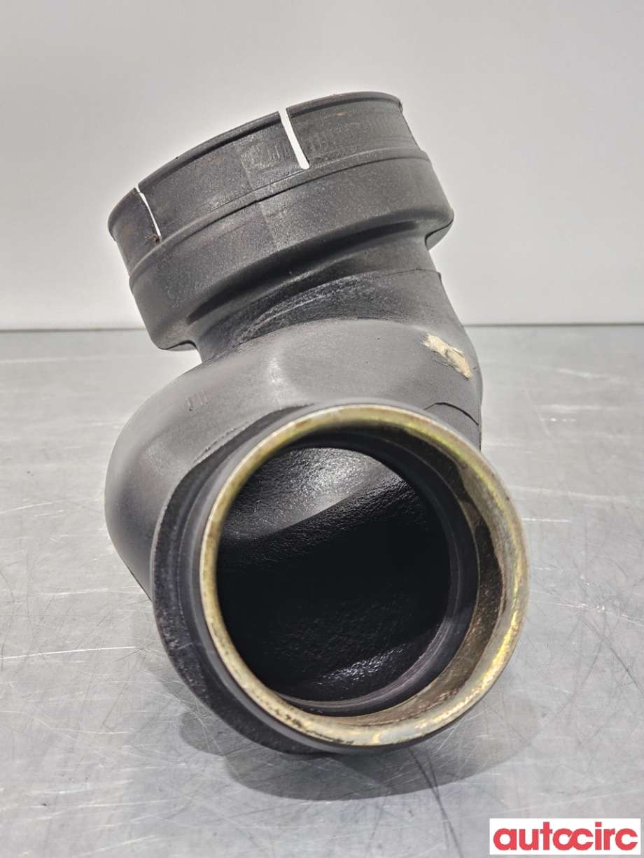 Turbo rør til Mercedes E-Klasse 2002-2006 (Fase 1) (W211) (W211) (MERCEDES|A2710901437)