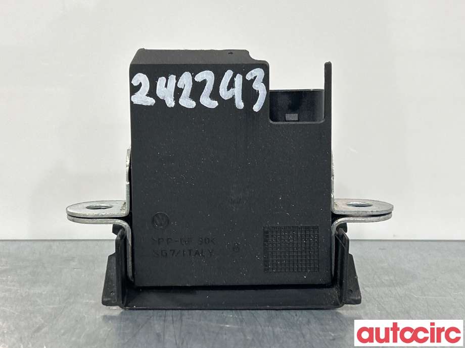 Baklukelås til VW Tiguan 2011-2016 (Type I, Fase 2)  (VOLKSWAGEN|5M0827505E)