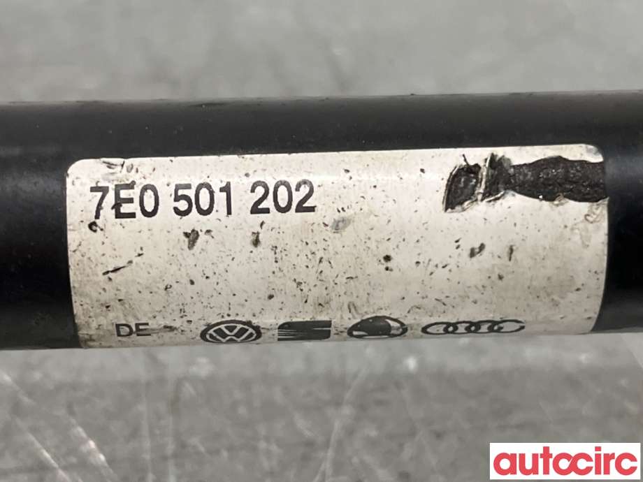 Drivaksel høyre bak til VW Transporter / Caravelle 2009-2015 (Fase 2) (T5) (T5) (VOLKSWAGEN|7E0501202X|7E0501202|7E0501202A)
