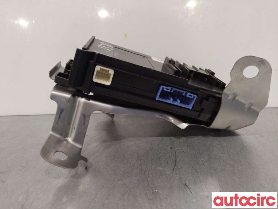 Styreenhet comfort (BCM) til Mazda 3 2013-2016 (Type III, Fase 1) (MAZDA|KD45675Y0G|K021614C11)