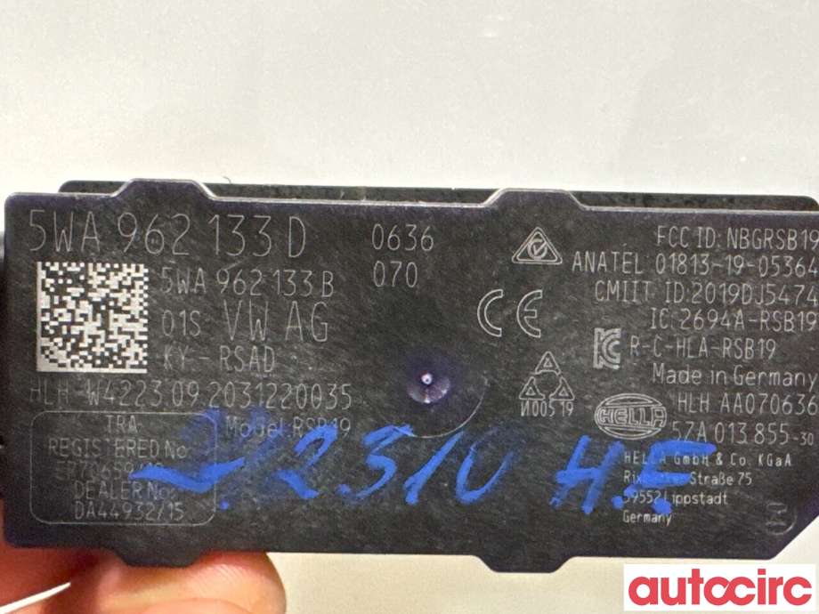 Diverse deler til VW ID.3 2020-->>  (VOLKSWAGEN|5WA962133D|RSB19)