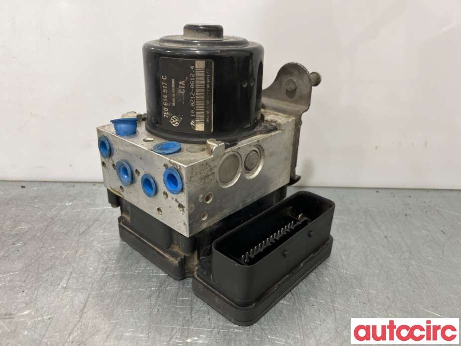 ABS sentral til VW Transporter / Caravelle, 2009-2015 (Fase 2) (T5) (T5) (VOLKSWAGEN|7E0614517C)