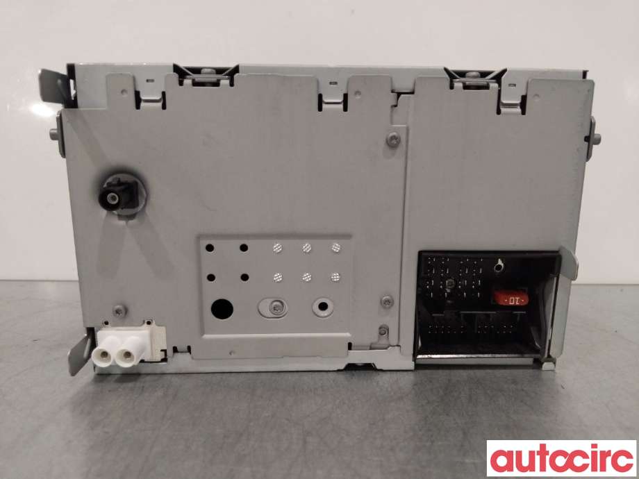 Bilstereo til VW Golf VI 2008-2012  (VOLKSWAGEN|1K0057187BX|7647204360|1K0035186AB)