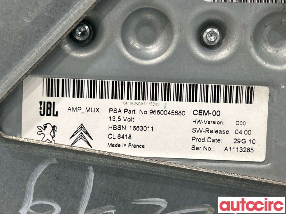 Bilstereo forsterker til Peugeot RCZ 2010-2015  (PEUGEOT|6579NL|9660045680)