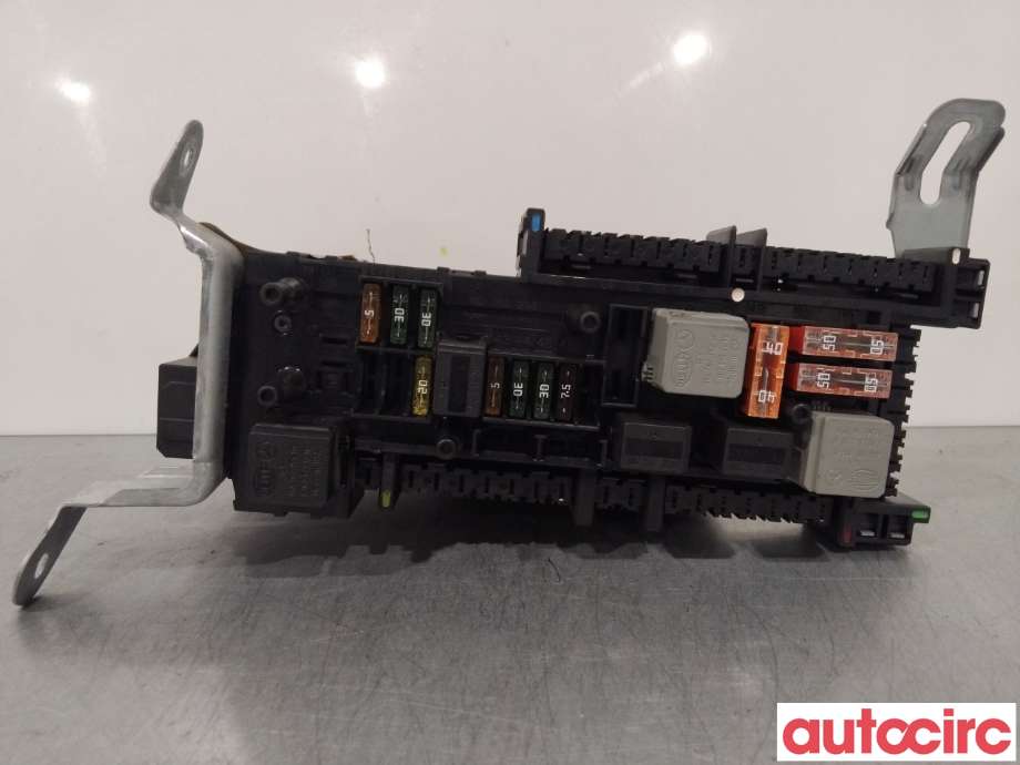 Sikringsboks til Mercedes E-Klasse 2009-2013 (Fase 1) (W212) (W212) (MERCEDES|A2129003702|5DK009620-56|A2129000004)