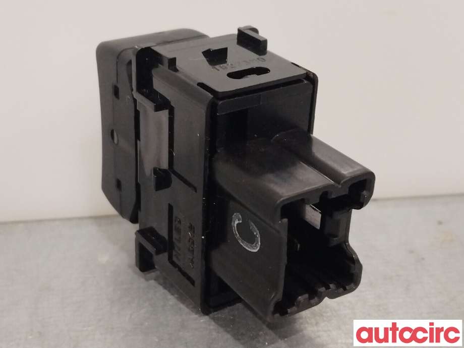 Bryter setevarme til Subaru Forester 2013-2019 (Type IV)  (SUBARU|83245SG000|)