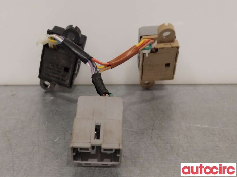 Bryter diverse til Subaru Forester 2013-2019 (Type IV)  (SUBARU|83211SG020|)