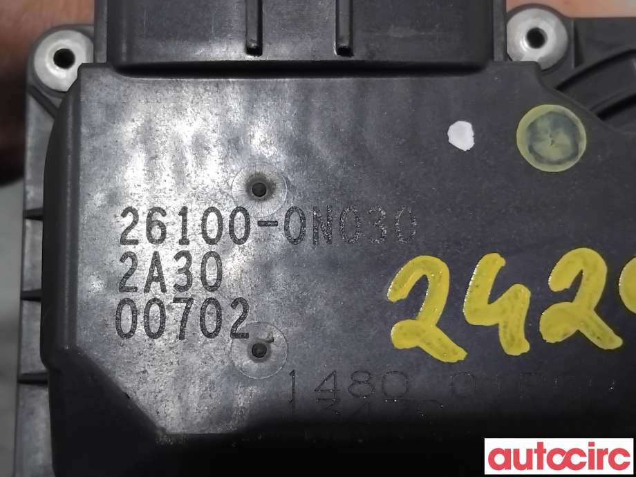 Spjeldhus til Toyota Yaris 2012-2014 (Type III, Fase 1)  (TOYOTA|261000N030||26100-0N030)
