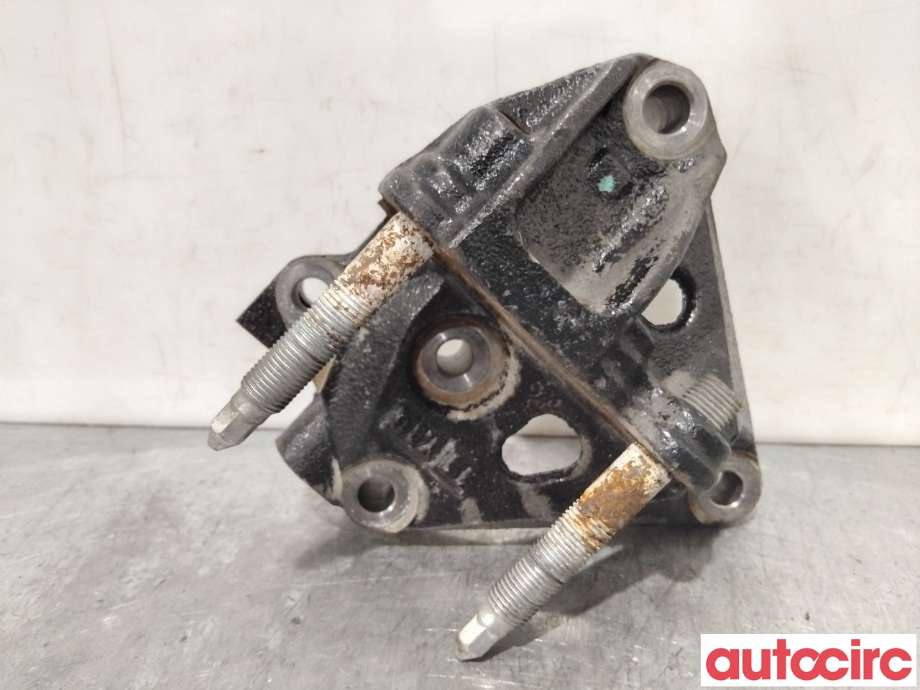 Motorfeste til Toyota Yaris, 2012-2014 (Type III, Fase 1) (TOYOTA|1231533050)