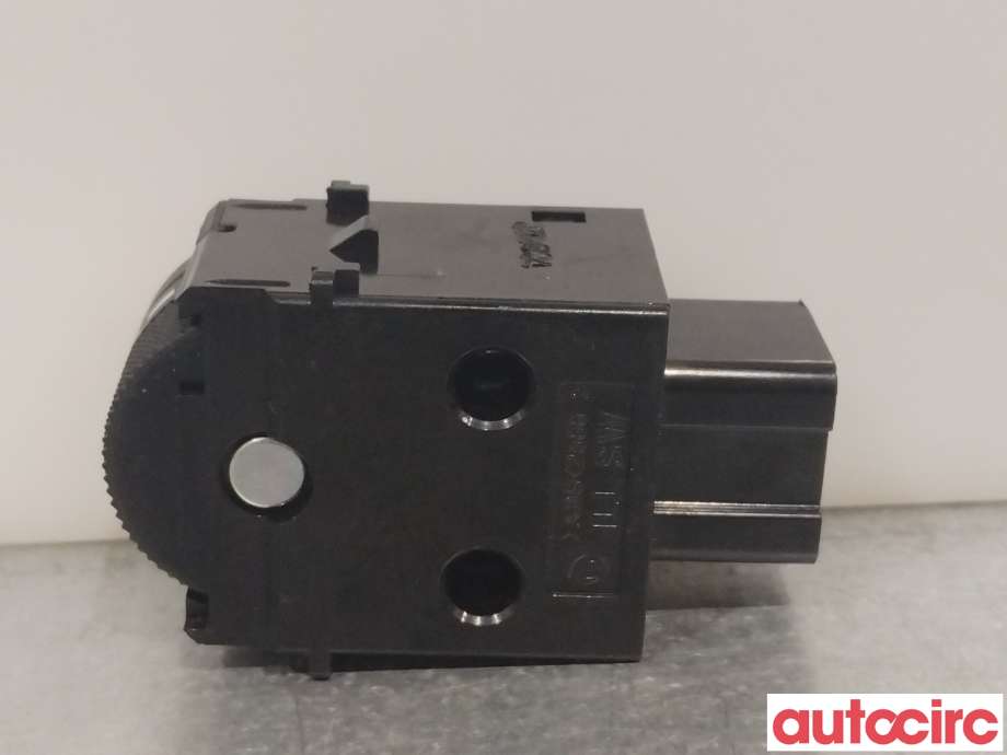 Bryter diverse til Subaru Forester 2013-2019 (Type IV)  (SUBARU|83002AL000|)