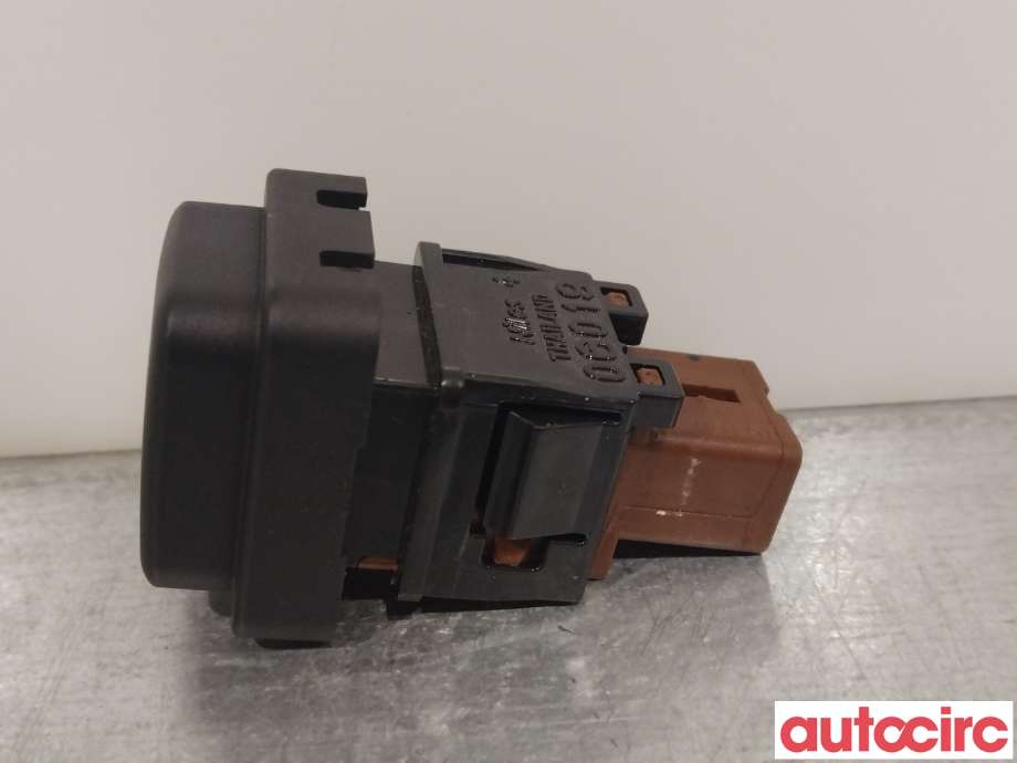 Bryter diverse til Subaru Forester 2013-2019 (Type IV)  (SUBARU|83002SG040|)