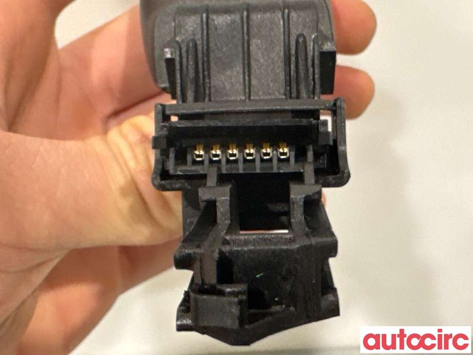 Bryter cruise control til Peugeot Expert 2016-->> (Type III)  (PEUGEOT|96655861ZD|)