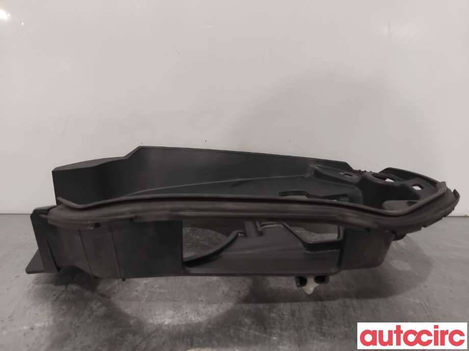 Batterilader inntak/luke til Mitsubishi Outlander 2015-->> (Type III, Fase 2) (MITSUBISHI|5379A639|)