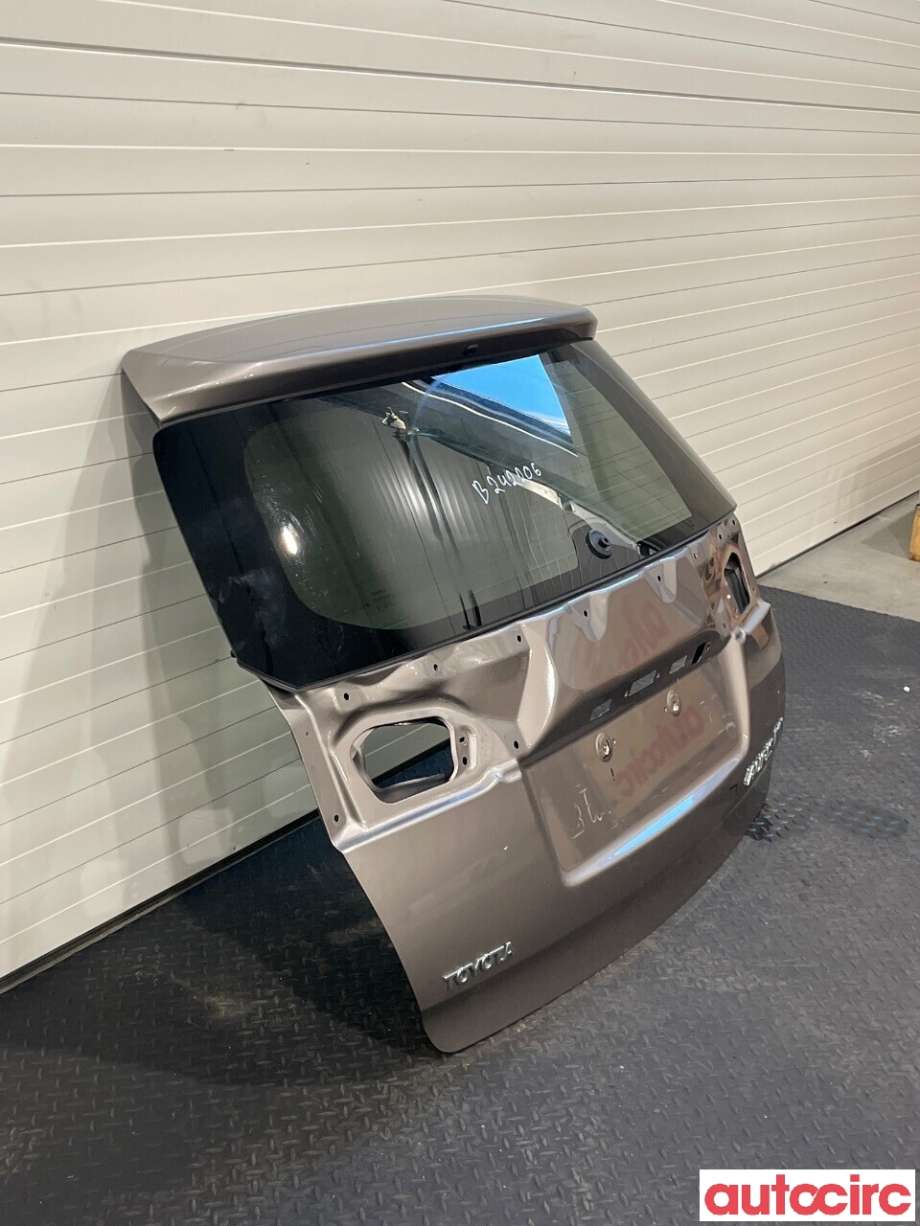Bakluke til Toyota Auris 2013-2015 (Type II, Fase 1) (TOYOTA|6700502260)