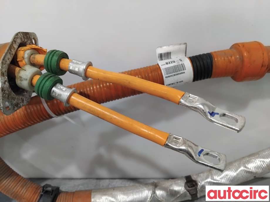Kabel høy volt (HV) hybrid til Mitsubishi Outlander 2015-->> (Type III, Fase 2)  (MITSUBISHI|9499B220|)