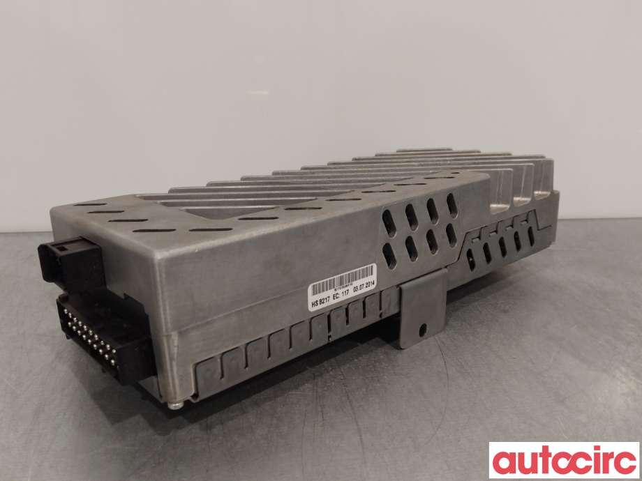 Bilstereo forsterker til BMW 5-Serie 2010-2017 (F10/F11) (F10/F11) (BMW|65126815969|9366160)