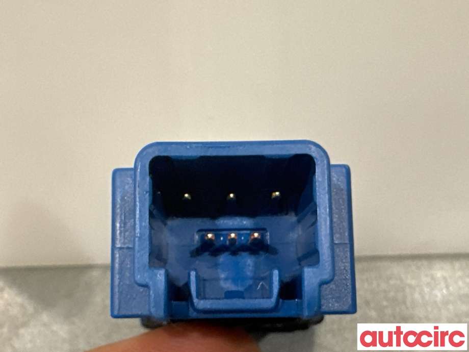 Bryter setevarme til Toyota Auris 2015-2019 (Type II, Fase 2) (TOYOTA|8475112101|)